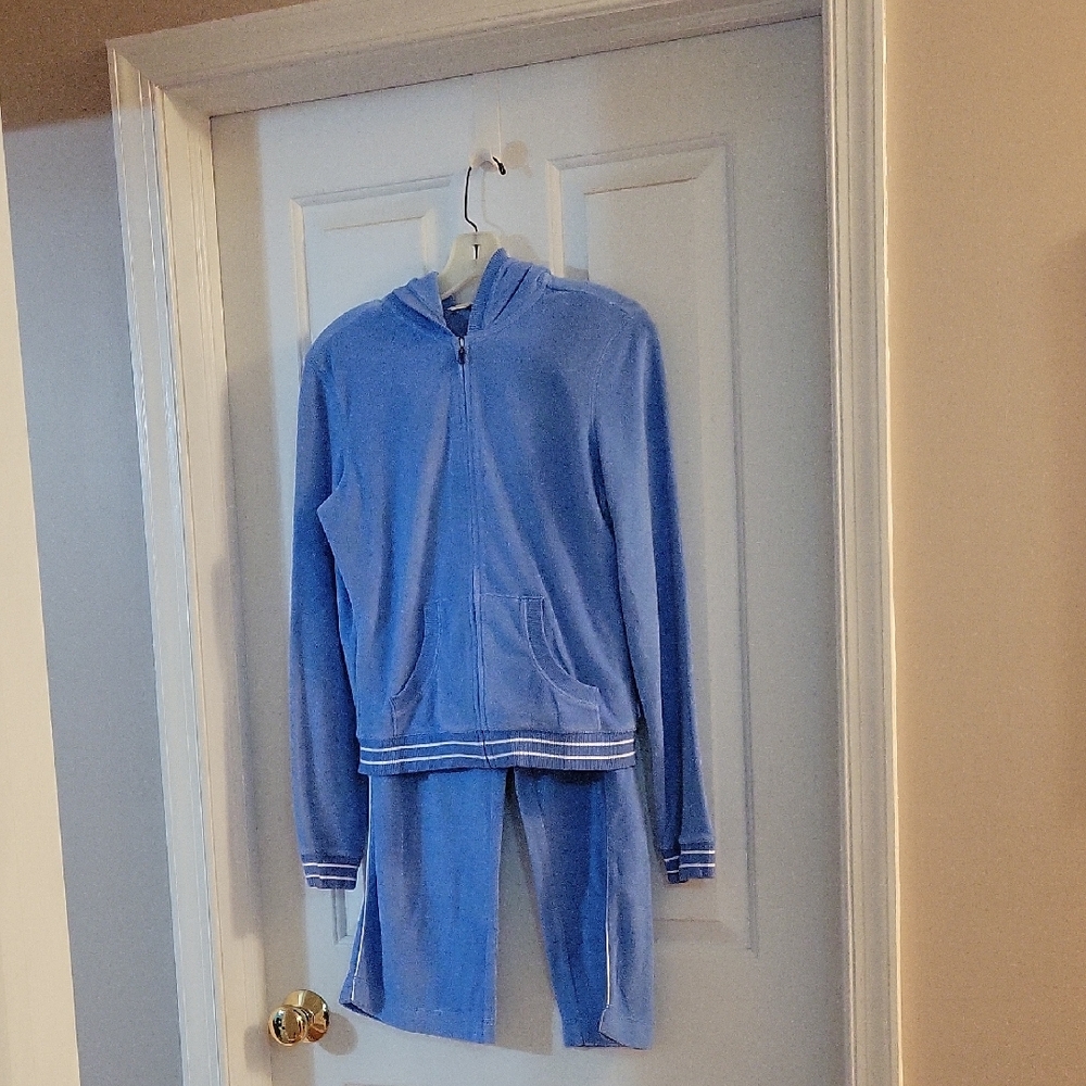 Express Blue Terry Zip-Up Hoodie and Cropped Pants Set Medium